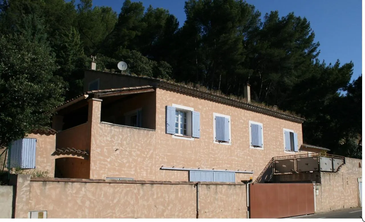 民宿 Logement Independant Au Bonheur Cuisine Piscine Clim Proche Centre Village #Dentelles Montmirrail 博默德弗尼瑟