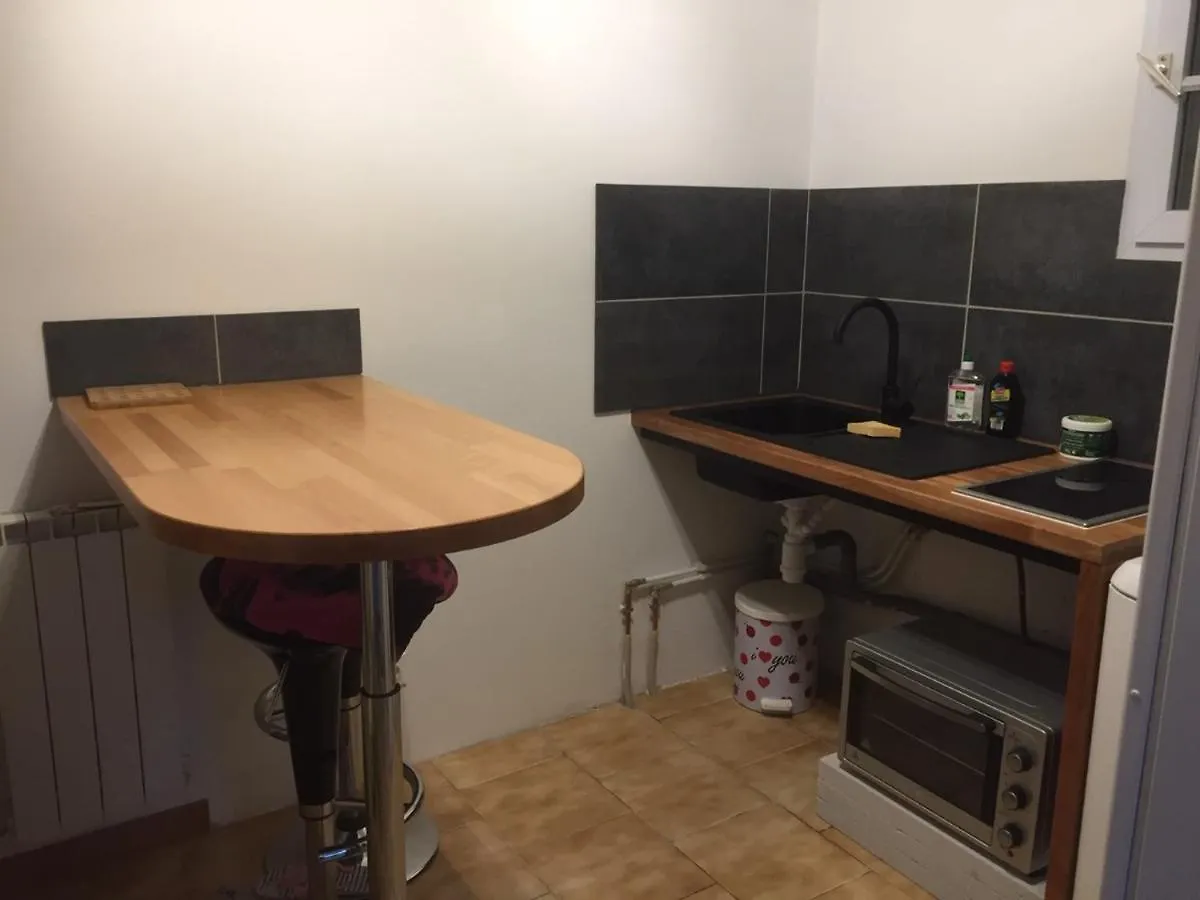 Logement Independant Au Bonheur Cuisine Piscine Clim Proche Centre Village #Dentelles Montmirrail 博默德弗尼瑟 0*,