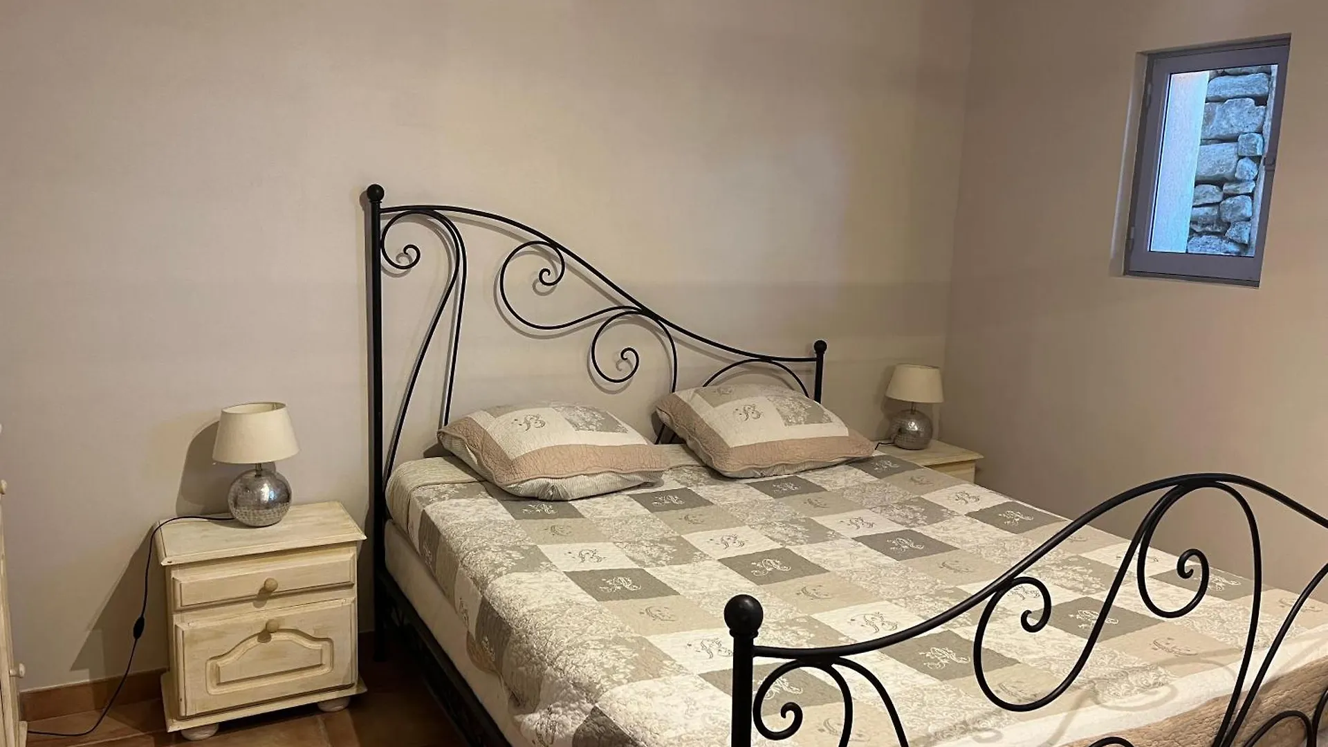 Logement Independant Au Bonheur Cuisine Piscine Clim Proche Centre Village #Dentelles Montmirrail 博默德弗尼瑟 民宿