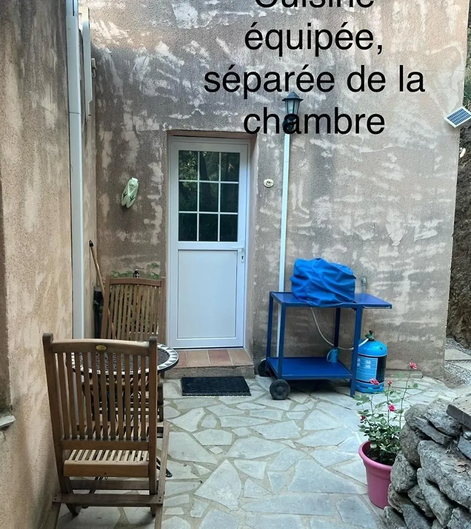 民宿 Logement Independant Au Bonheur Cuisine Piscine Clim Proche Centre Village #Dentelles Montmirrail 博默德弗尼瑟 法国